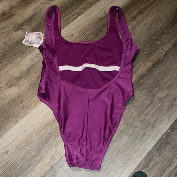 YMI Purple Stay Salty NWT Purple Swimsuit Size Medium - Picture 5 of 6